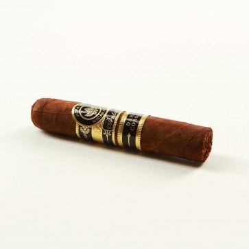 Joya de Nicaragua Antaño Dark Corojo Azarosa Rothschild