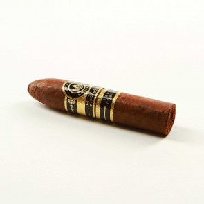 Joya de Nicaragua Antaño Dark Corojo La Pesadilla Gran Consul